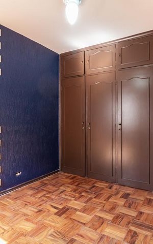 Apartamento à venda com 170m², 4 quartos e 2 vagas Apartamento à venda com 170m², 4 quartos e 2 vagasQuarto 4
