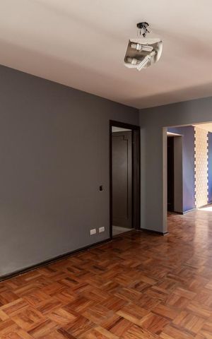 Apartamento à venda com 170m², 4 quartos e 2 vagas Apartamento à venda com 170m², 4 quartos e 2 vagasSala
