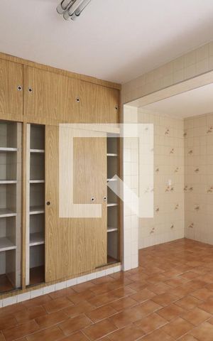 Casa à venda com 220m², 3 quartos e 4 vagasCozinha 