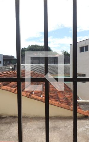 Casa à venda com 220m², 3 quartos e 4 vagasJanela Quarto 1 