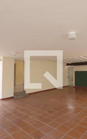 Casa à venda com 220m², 3 quartos e 4 vagasGaragem 