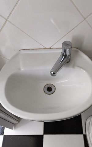 Apartamento para alugar com 95m², 2 quartos e 1 vaga Apartamento para alugar com 95m², 2 quartos e 1 vagaBanheiro de Serviço