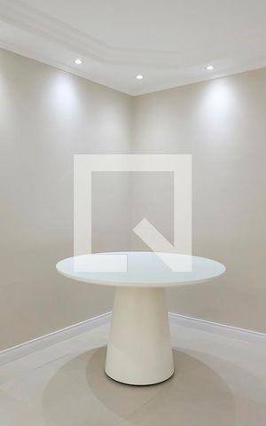 Apartamento à venda com 122m², 2 quartos e 3 vagasSala
