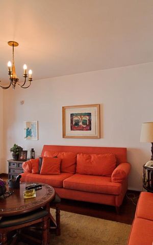 Casa à venda com 430m², 4 quartos e 5 vagas Casa à venda com 430m², 4 quartos e 5 vagasSala Intima