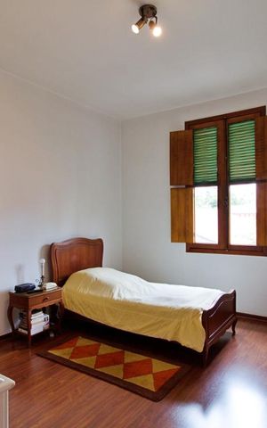 Casa à venda com 430m², 4 quartos e 5 vagas Casa à venda com 430m², 4 quartos e 5 vagasSuíte 3
