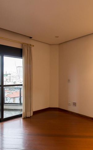 Apartamento à venda com 165m², 4 quartos e 3 vagasQuarto 4 suíte