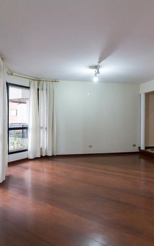 Apartamento à venda com 165m², 4 quartos e 3 vagasSala de estar