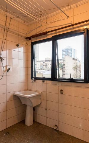 Apartamento à venda com 165m², 4 quartos e 3 vagasÁrea de serviço