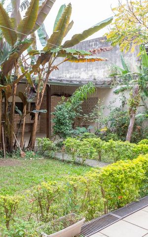 Casa à venda com 300m², 3 quartos e 2 vagas Casa à venda com 300m², 3 quartos e 2 vagasÁrea Externa
