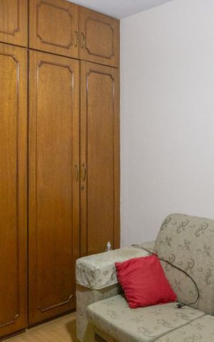 Casa à venda com 300m², 3 quartos e 2 vagas Casa à venda com 300m², 3 quartos e 2 vagasQuarto 3
