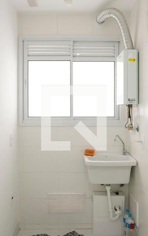 Apartamento para alugar com 56m², 2 quartos e 1 vagaÁrea de Serviço