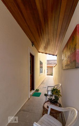 Casa à venda com 154m², 3 quartos e 2 vagasEntrada da casa