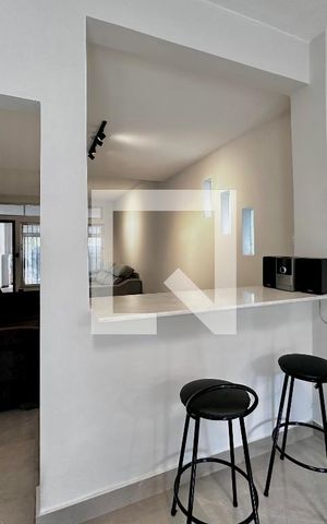 Casa à venda com 140m², 2 quartos e 2 vagas Casa à venda com 140m², 2 quartos e 2 vagasCozinha