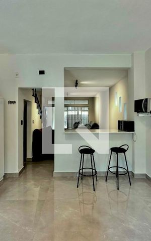 Casa à venda com 140m², 2 quartos e 2 vagas Casa à venda com 140m², 2 quartos e 2 vagasCozinha