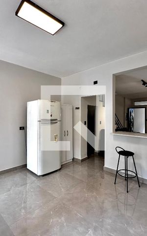 Casa à venda com 140m², 2 quartos e 2 vagas Casa à venda com 140m², 2 quartos e 2 vagasCozinha