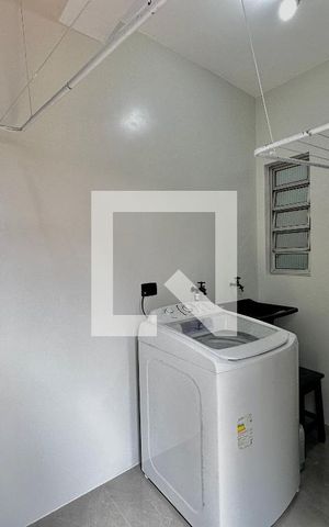 Casa à venda com 140m², 2 quartos e 2 vagas Casa à venda com 140m², 2 quartos e 2 vagasÁrea de Serviço