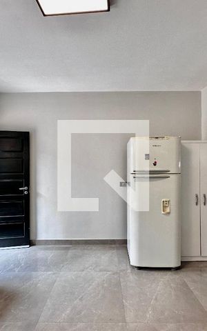 Casa à venda com 140m², 2 quartos e 2 vagas Casa à venda com 140m², 2 quartos e 2 vagasCozinha