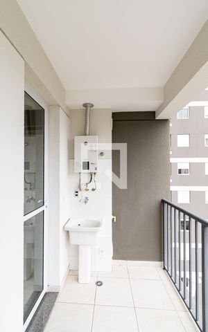 Apartamento para alugar com 56m², 3 quartos e 1 vaga Apartamento para alugar com 56m², 3 quartos e 1 vagaLavanderia