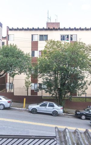 Apartamento à venda com 76m², 2 quartos e 1 vaga Apartamento à venda com 76m², 2 quartos e 1 vagaVista área de serviço