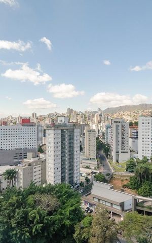 Apartamento para alugar com 52m², 1 quarto e 2 vagasVista