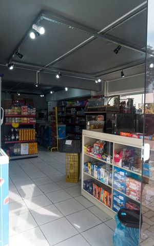 Apartamento à venda com 70m², 3 quartos e 2 vagasMercado no Condomínio 