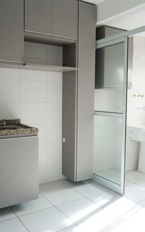 Apartamento à venda com 70m², 3 quartos e 2 vagasCozinha