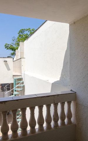 Casa à venda com 151m², 3 quartos e 3 vagasVaranda do Quarto 1 - Suíte