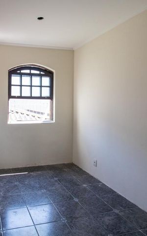 Casa à venda com 151m², 3 quartos e 3 vagasQuarto 2 - Suíte