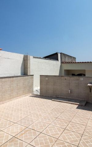 Casa à venda com 151m², 3 quartos e 3 vagasQuintal