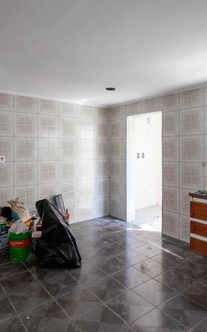 Casa à venda com 151m², 3 quartos e 3 vagasCozinha