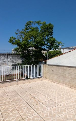 Casa à venda com 151m², 3 quartos e 3 vagasQuintal