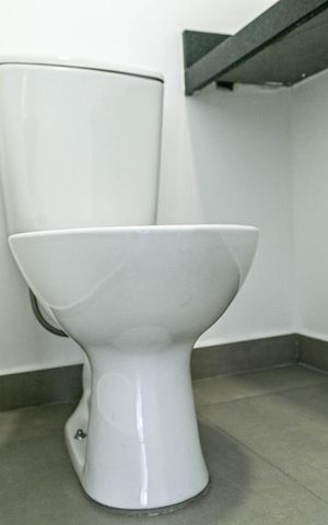 Casa de condomínio para alugar com 100m², 2 quartos e 2 vagas Casa de condomínio para alugar com 100m², 2 quartos e 2 vagasLavabo