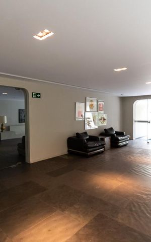 Apartamento à venda com 140m², 3 quartos e 2 vagasHall