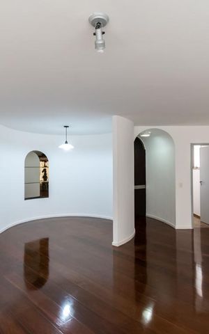 Apartamento à venda com 140m², 3 quartos e 2 vagasSala