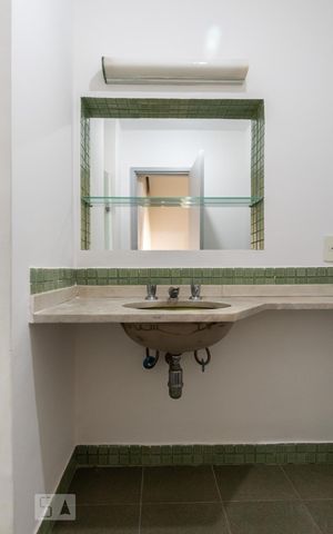 Apartamento à venda com 140m², 3 quartos e 2 vagasBanheiro