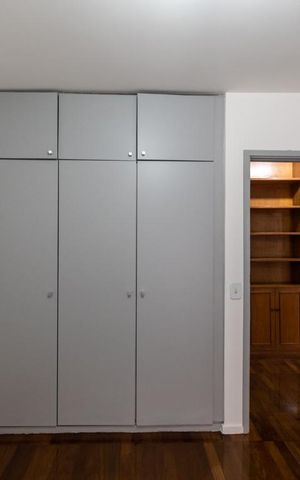 Apartamento à venda com 140m², 3 quartos e 2 vagasSuíte 2