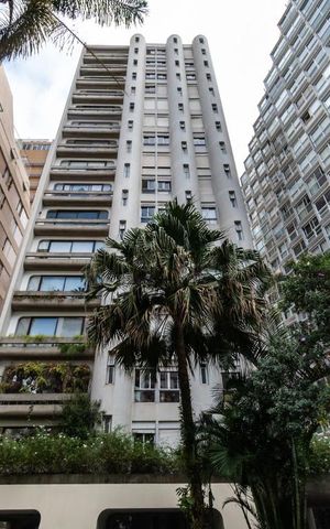 Apartamento à venda com 140m², 3 quartos e 2 vagasFachada