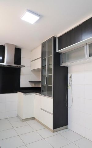 Apartamento para alugar com 171m², 3 quartos e 2 vagas Apartamento para alugar com 171m², 3 quartos e 2 vagasCozinha
