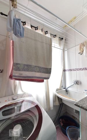 Studio à venda com 42m², 1 quarto e 1 vaga Studio à venda com 42m², 1 quarto e 1 vagaLavanderia