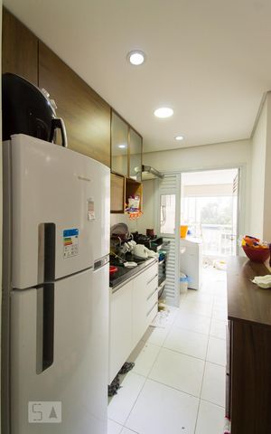 Apartamento à venda com 68m², 2 quartos e 1 vagaCozinha