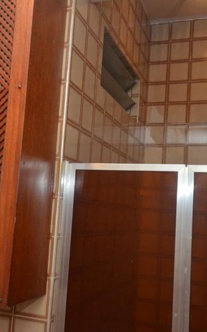 Apartamento à venda com 235m², 4 quartos e 1 vagaBanheiro 