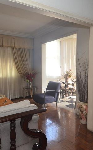 Apartamento à venda com 235m², 4 quartos e 1 vagaSala