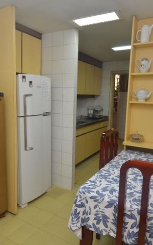Apartamento à venda com 235m², 4 quartos e 1 vagaCozinha