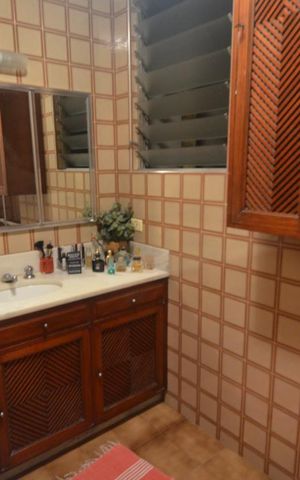 Apartamento à venda com 235m², 4 quartos e 1 vagaBanheiro 