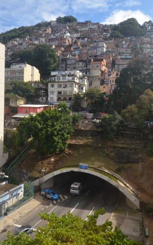 Apartamento à venda com 235m², 4 quartos e 1 vagaVista