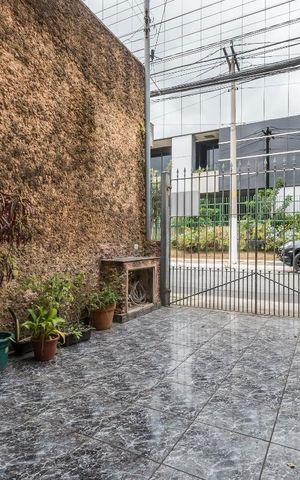 Casa à venda com 157m², 2 quartos e 1 vaga