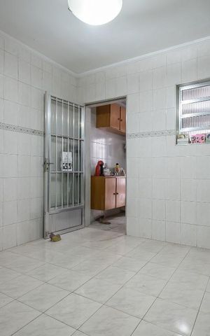 Casa à venda com 157m², 2 quartos e 1 vaga Casa à venda com 157m², 2 quartos e 1 vagaCozinha
