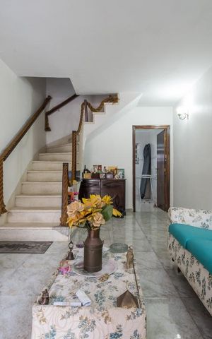 Casa à venda com 157m², 2 quartos e 1 vaga Casa à venda com 157m², 2 quartos e 1 vagaSala