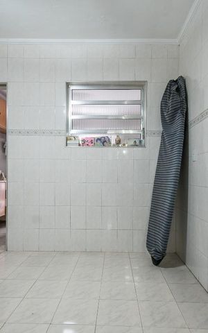 Casa à venda com 157m², 2 quartos e 1 vaga Casa à venda com 157m², 2 quartos e 1 vagaCozinha