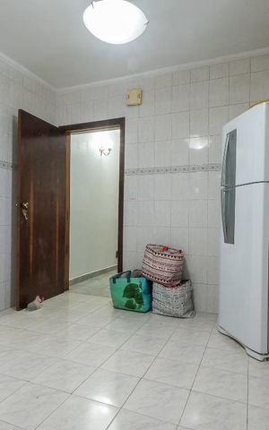 Casa à venda com 157m², 2 quartos e 1 vaga